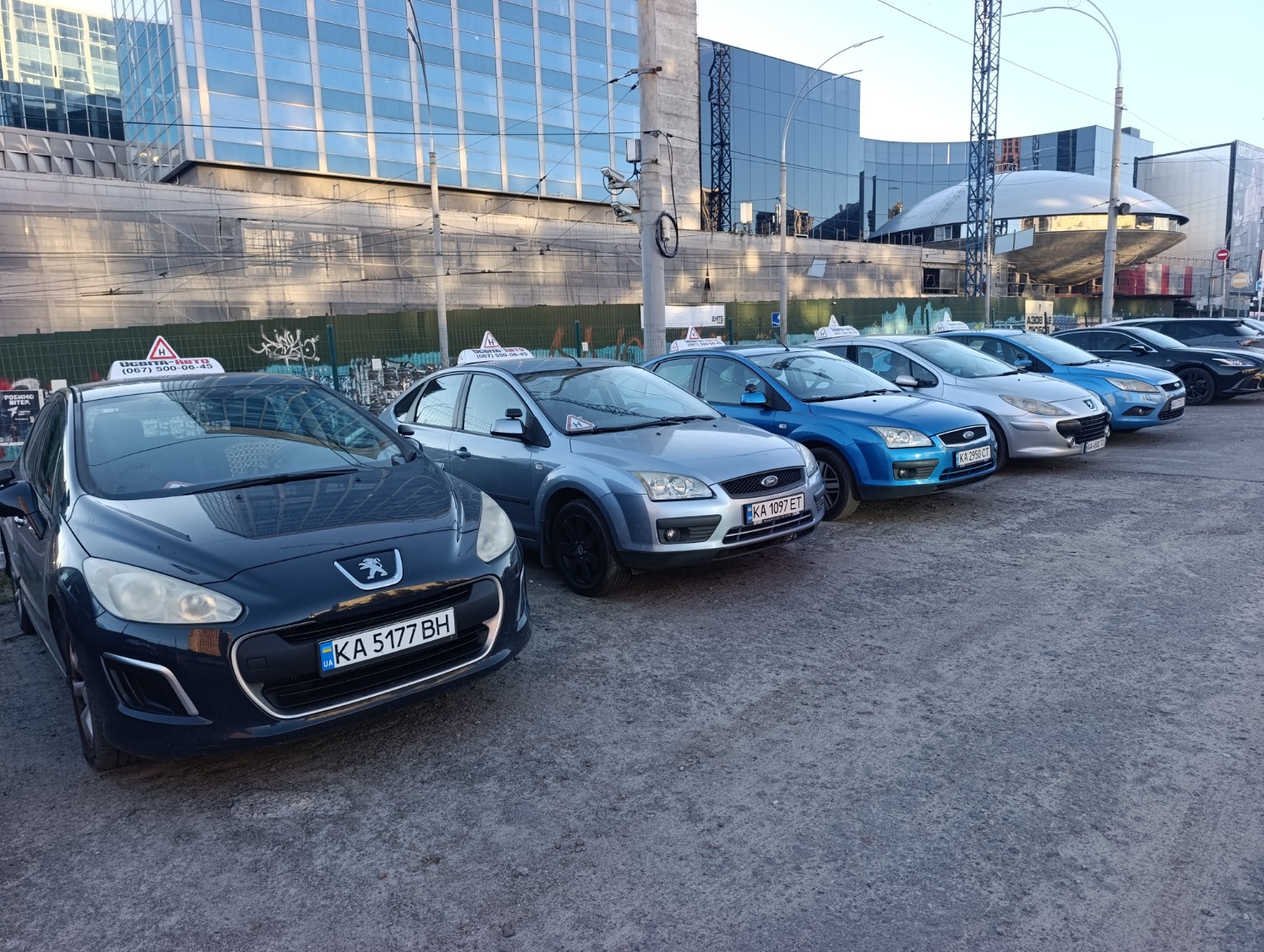 Навчальні автомобілі автошколи Освіта-Авто